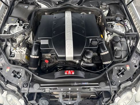 Used 2004 Mercedes-Benz E 320 4MATIC Sedan image 22