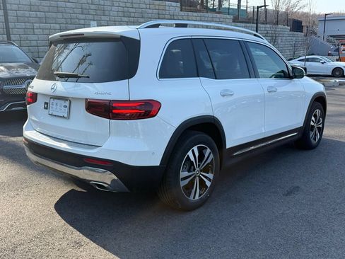New 2026 Mercedes-Benz GLB 250 4MATIC image 7