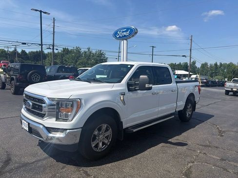Used 2023 Ford F150 XLT w/ Equipment Group 302A High AWD/4WD image 4