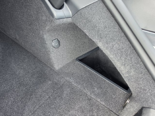 Used 2023 Porsche Taycan RWD image 52