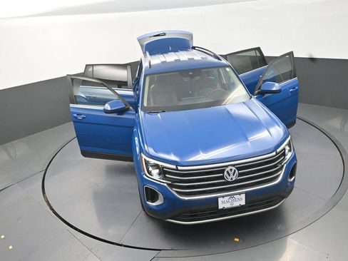 Used 2026 Volkswagen Atlas SE AWD/4WD image 33