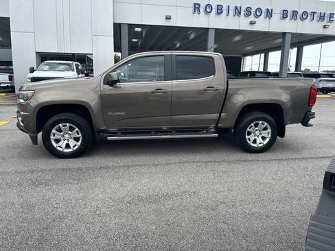 Used 2016 Chevrolet Colorado LT w/ LT Convenience Package RWD image 8