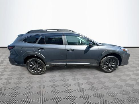 Certified 2024 Subaru Outback Onyx Edition XT AWD/4WD image 32