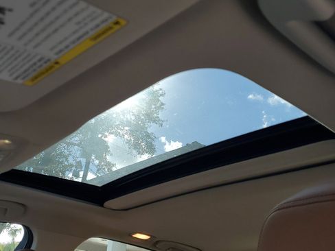 Used 2024 INFINITI Q50 Luxe w/ Cargo Package image 9