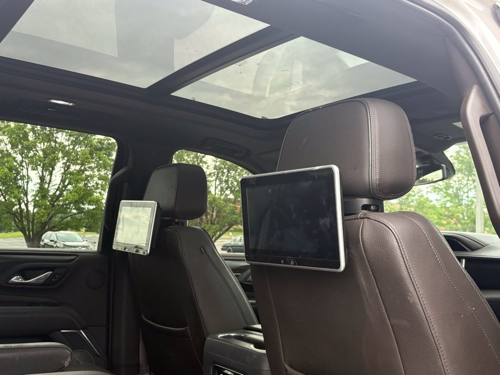Used 2022 GMC Yukon XL Denali AWD/4WD image 19