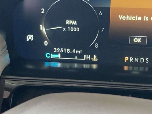 Certified 2021 Lincoln Nautilus Standard w/ Equipment Group 101A image 31