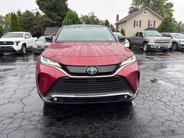 Used 2024 Toyota Venza Nightshade AWD/4WD image 2