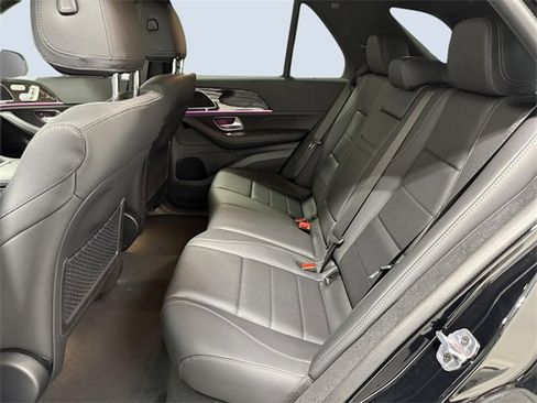 New 2026 Mercedes-Benz GLE 450e 4MATIC image 7
