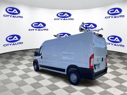 Used 2024 RAM ProMaster 2500 FWD image 5