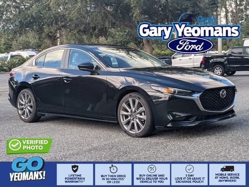 Used 2024 MAZDA MAZDA3 s FWD image 1