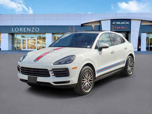 Used 2023 Porsche Cayenne Platinum Edition AWD/4WD image 1
