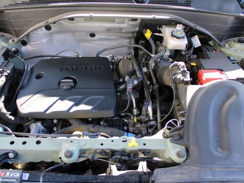 Used 2024 Chevrolet TrailBlazer ACTIV w/ Driver Confidence Package image 29