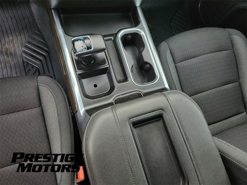 Used 2022 Chevrolet Silverado 1500 LT Trail Boss w/ Protection Package image 37