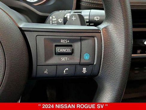 Certified 2024 Nissan Rogue SV AWD/4WD image 18