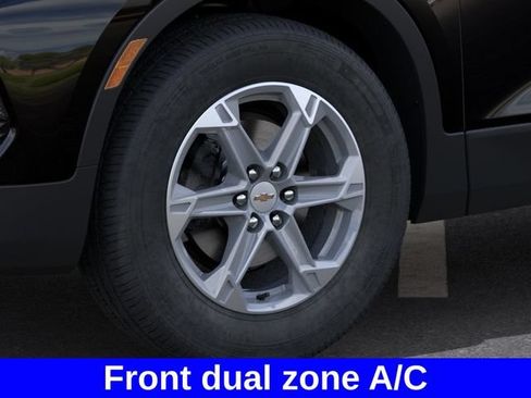 New 2026 Chevrolet Blazer LT w/ Convenience Package FWD image 10