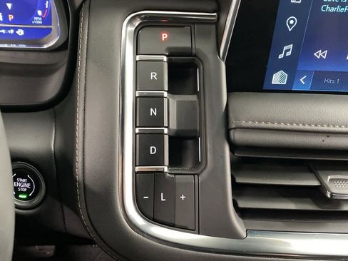 Used 2024 Chevrolet Tahoe High Country w/ Premium Package image 26