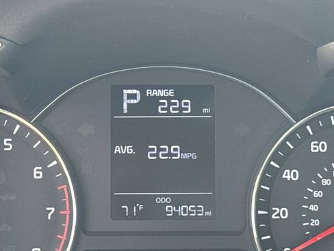 Used 2017 Kia Forte LX FWD image 16