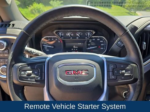 Used 2019 GMC Sierra 1500 SLT w/ SLT Convenience Package AWD/4WD image 4