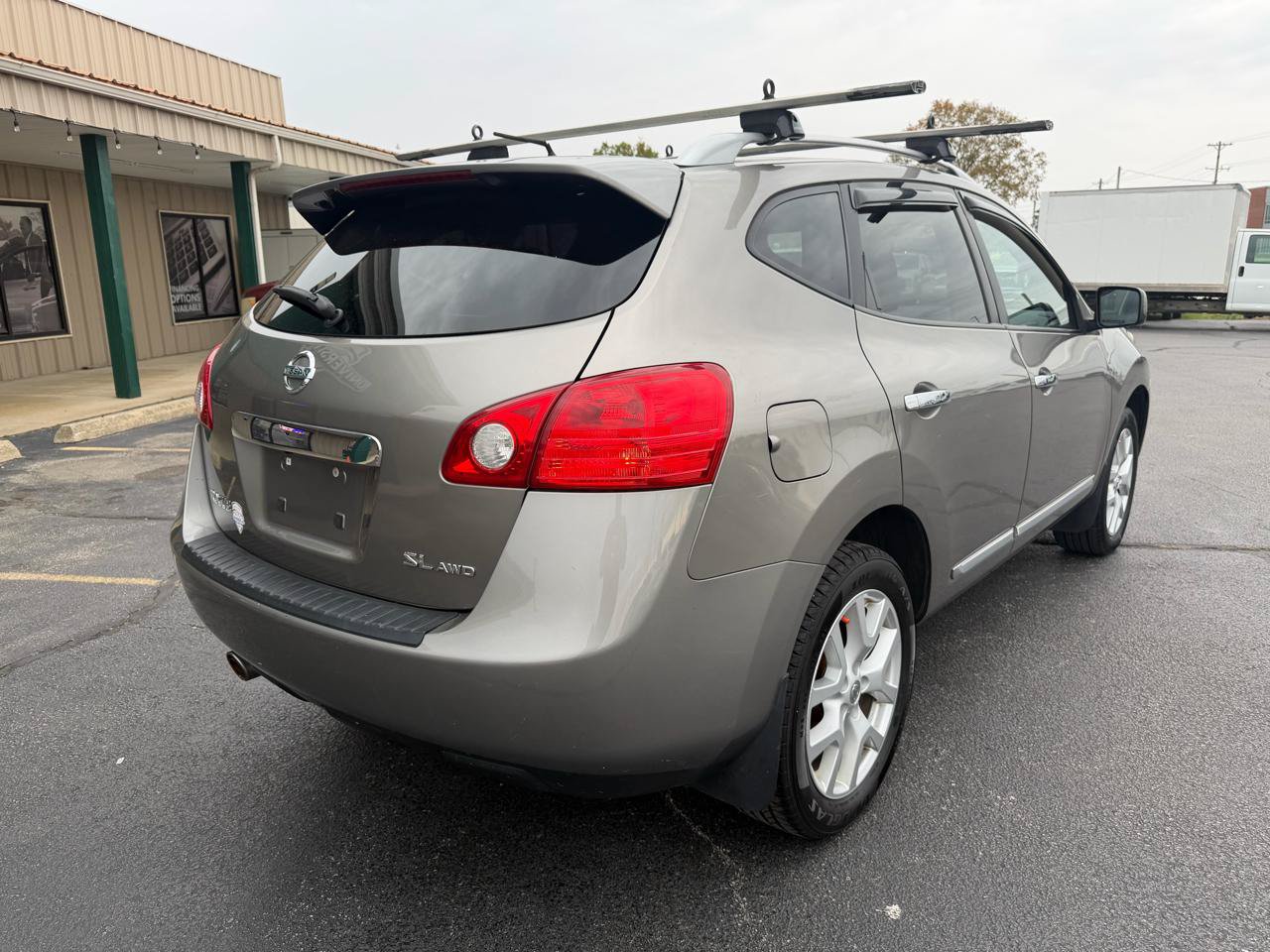 Used 2012 Nissan Rogue SL AWD/4WD image 3