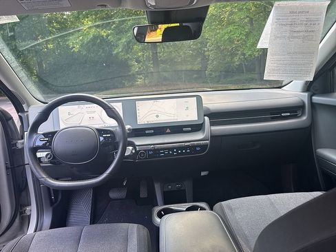 Used 2024 Hyundai Ioniq 5 SEL RWD image 20