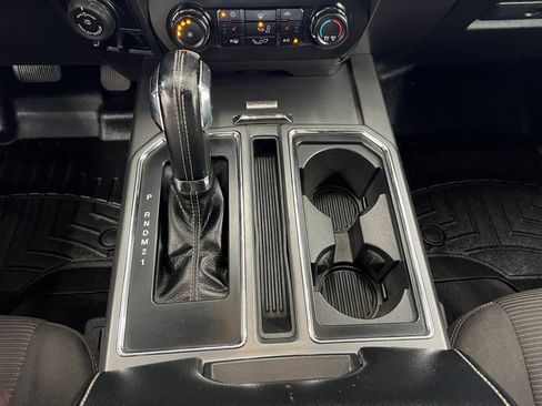 Used 2016 Ford F150 XLT w/ Equipment Group 302A Luxury AWD/4WD image 15