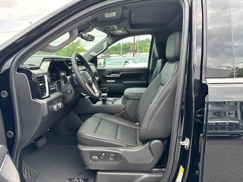 New 2026 GMC Sierra 1500 Denali w/ Denali Reserve Package AWD/4WD image 15