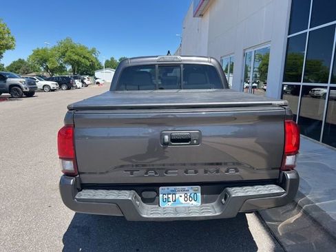 Used 2021 Toyota Tacoma SR w/ SR Convenience Package image 3