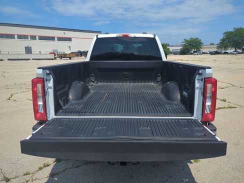 Used 2024 Ford F250 XLT AWD/4WD image 10