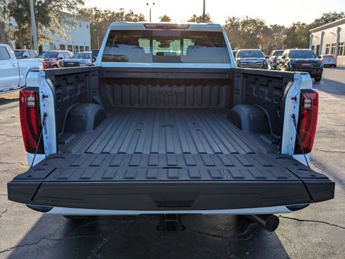 New 2026 GMC Sierra 2500 Denali Ultimate image 18