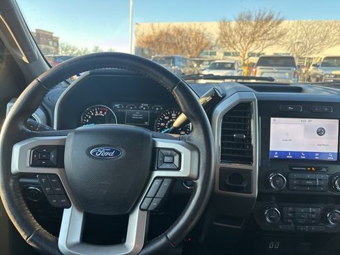 Used 2019 Ford F150 Lariat image 10