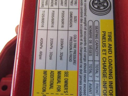 Used 2007 Kia Rondo LX w/ Convenience Pkg image 40