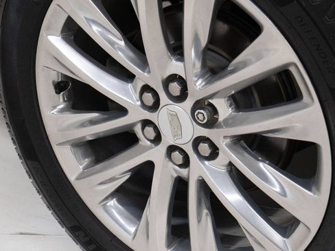 Used 2021 Cadillac XT6 Premium Luxury image 59