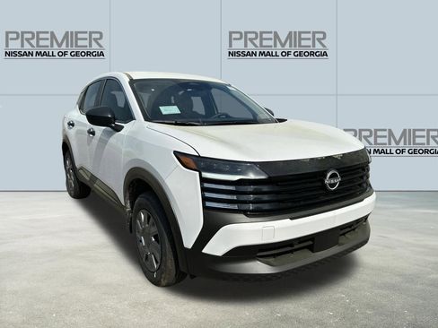 New 2026 Nissan Kicks S image 3