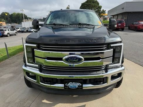 Used 2017 Ford F350 Lariat w/ Lariat Ultimate Package AWD/4WD image 3