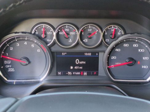 Used 2021 Chevrolet Suburban Z71 image 17