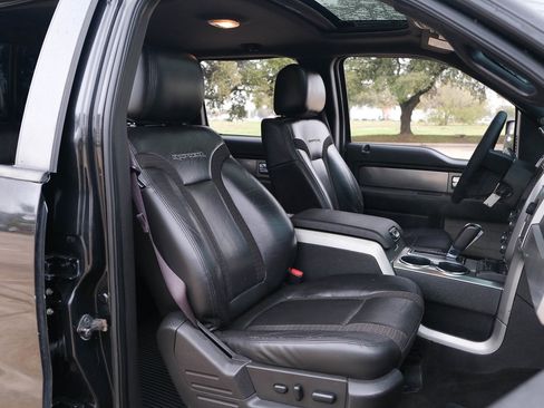 Used 2013 Ford F150 Raptor w/ Luxury Equipment Group image 31