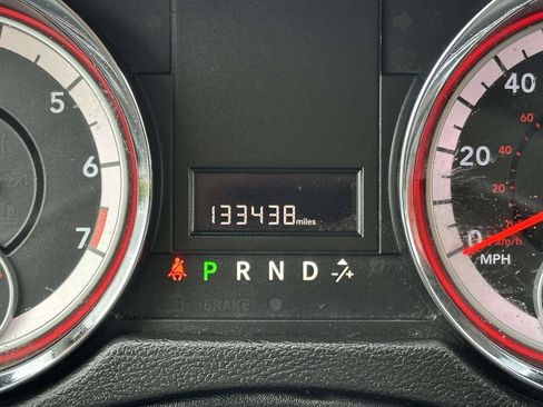 Used 2014 Dodge Grand Caravan SE w/ Quick Order Package 29E SE FWD image 23