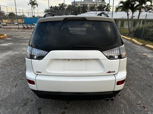 Used 2008 Mitsubishi Outlander LS image 8