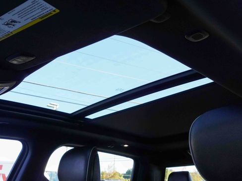 Used 2020 RAM 1500 Limited image 14