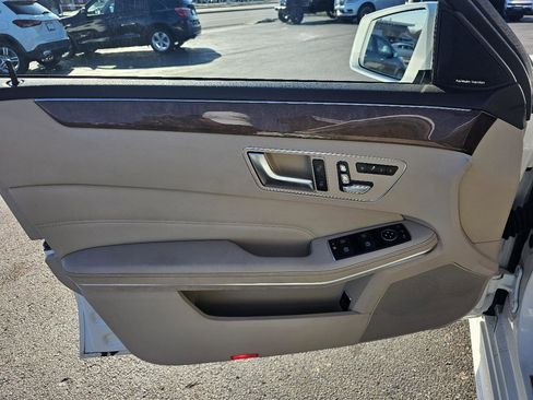 Used 2015 Mercedes-Benz E 350 4MATIC Sedan w/ Premium 1 Package image 18
