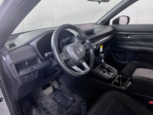Used 2025 Honda CR-V Sport image 9