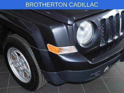 Used 2016 Jeep Patriot Sport AWD/4WD image 11