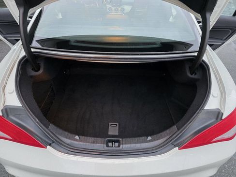 Used 2014 Mercedes-Benz CLA 250 image 42