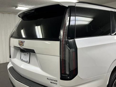 Certified 2025 Cadillac Escalade Sport Platinum image 11