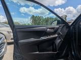 Used 2016 Toyota Camry LE image 3