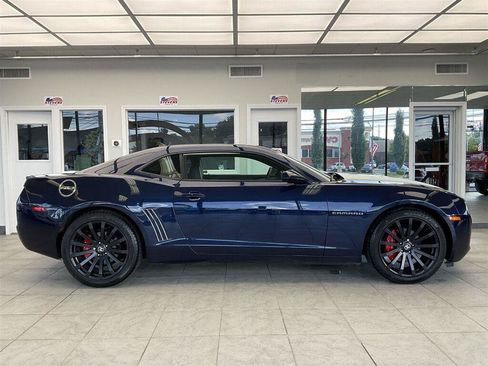 Used 2011 Chevrolet Camaro LT w/ RS Package RWD image 4