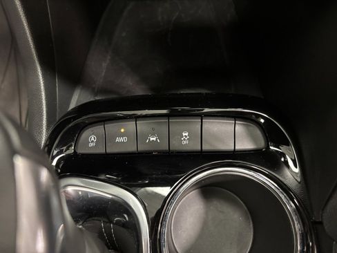 Used 2022 Buick Encore GX Essence w/ Experience Buick Package image 20