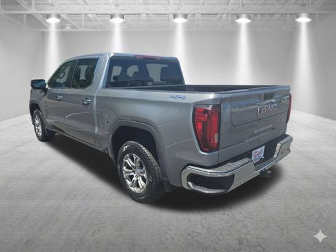 Used 2024 GMC Sierra 1500 SLT AWD/4WD image 6