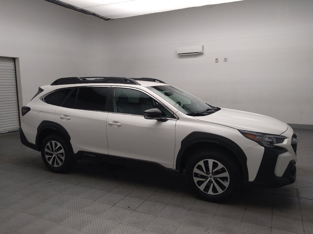 Used 2024 Subaru Outback Premium AWD/4WD image 11