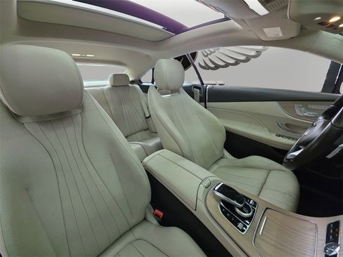 Used 2018 Mercedes-Benz E 400 Coupe w/ Premium 3 Package image 10